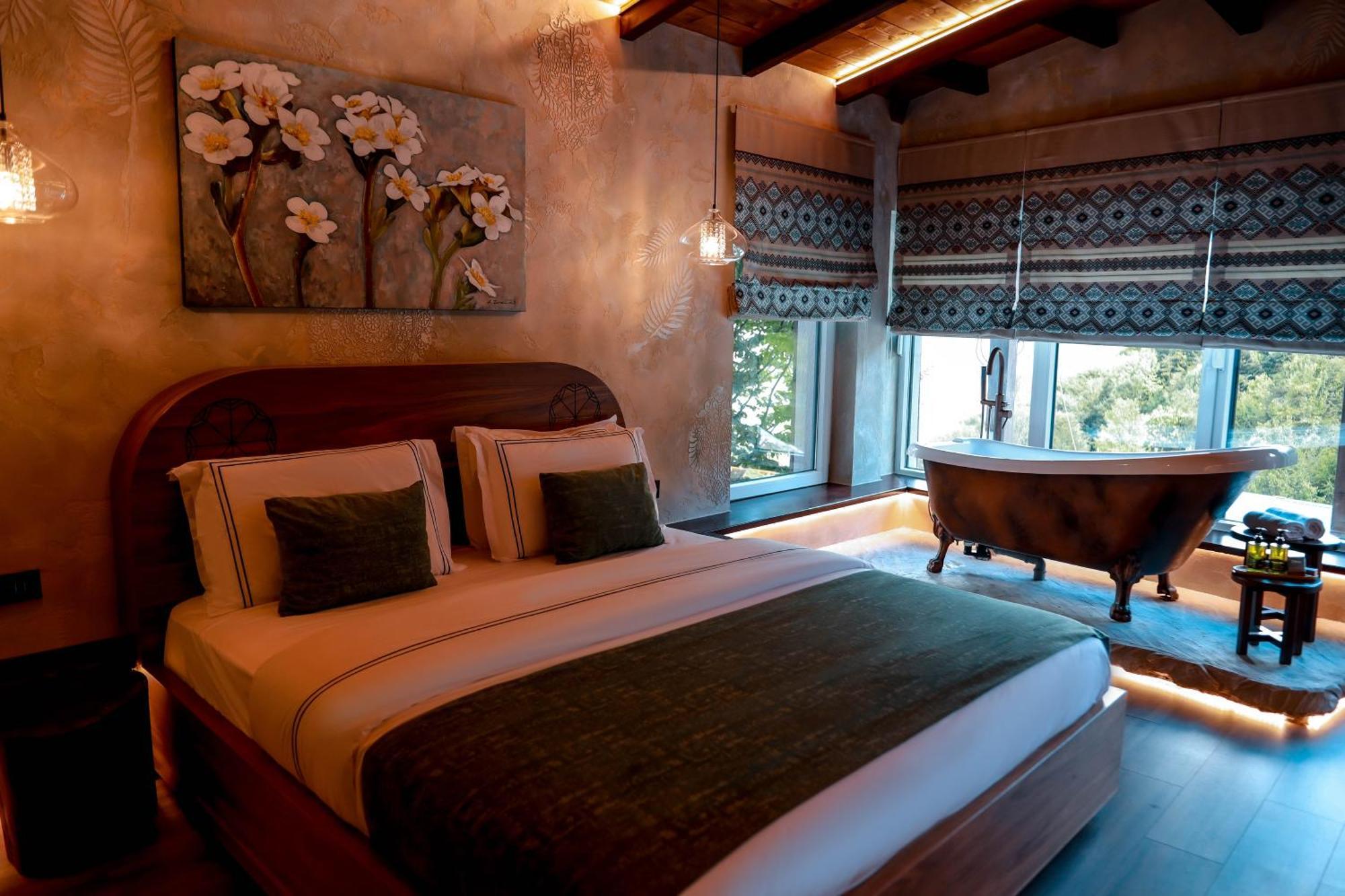 Hotel Thethi Esterno foto